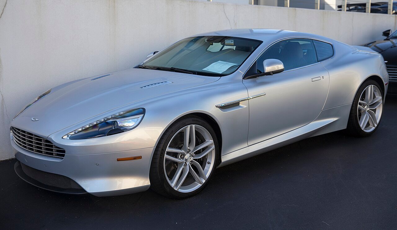 Aston Martin DB9