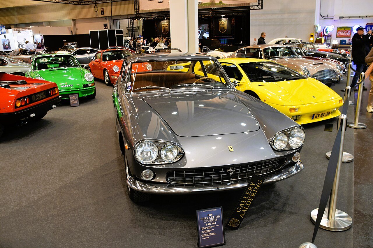 Ferrari 330