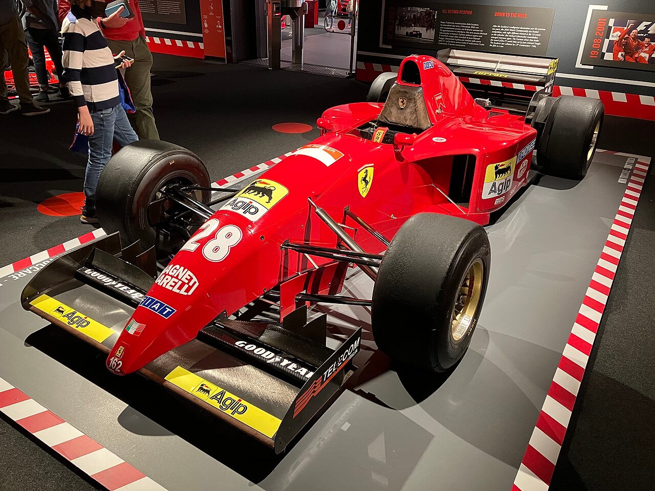 Ferrari 412