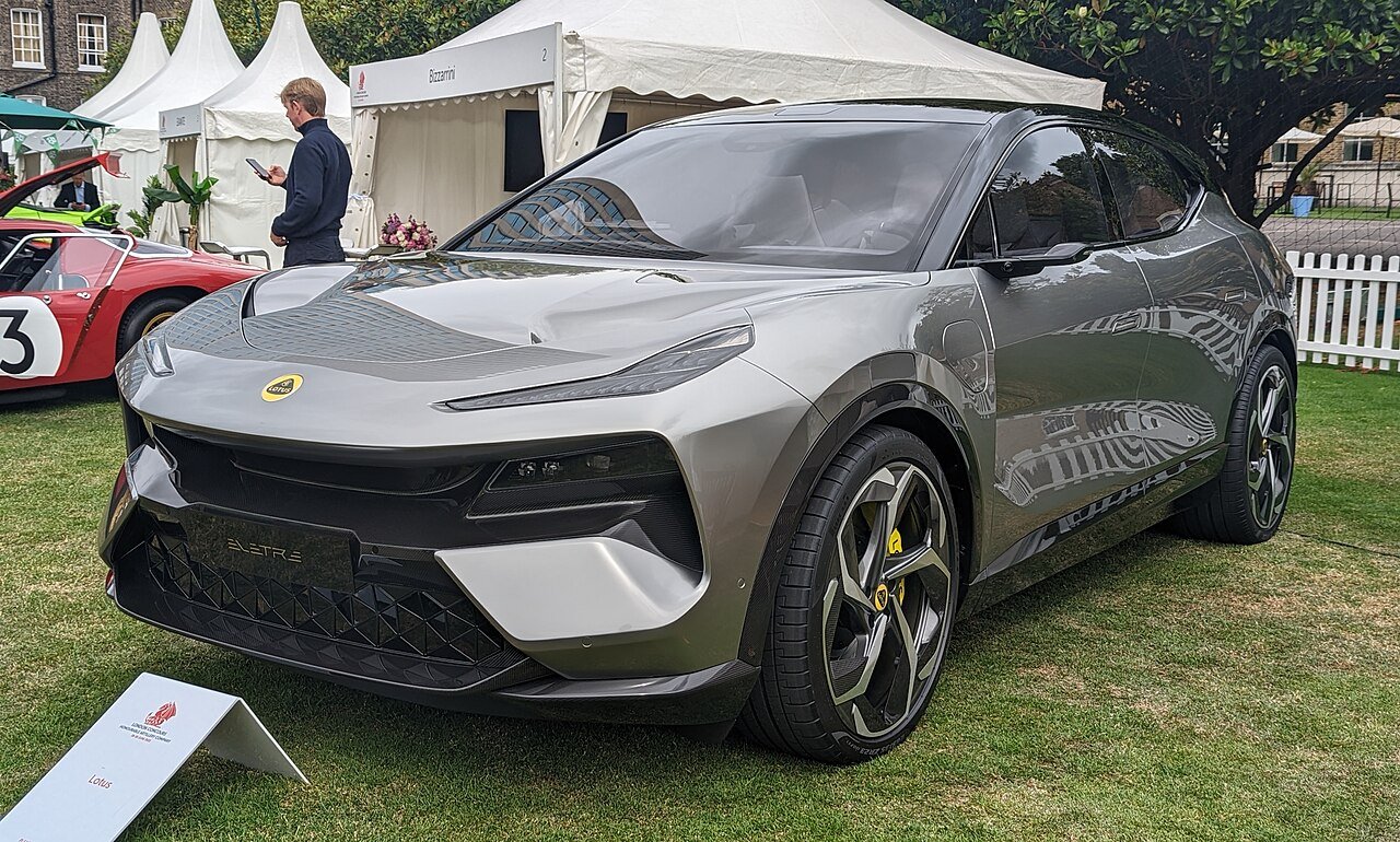 Lotus Eletre