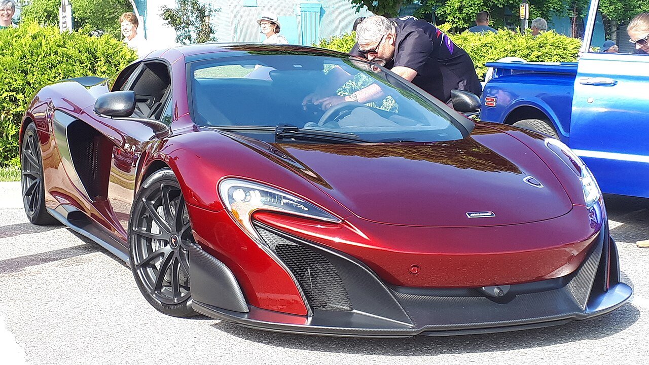 McLaren 675LT